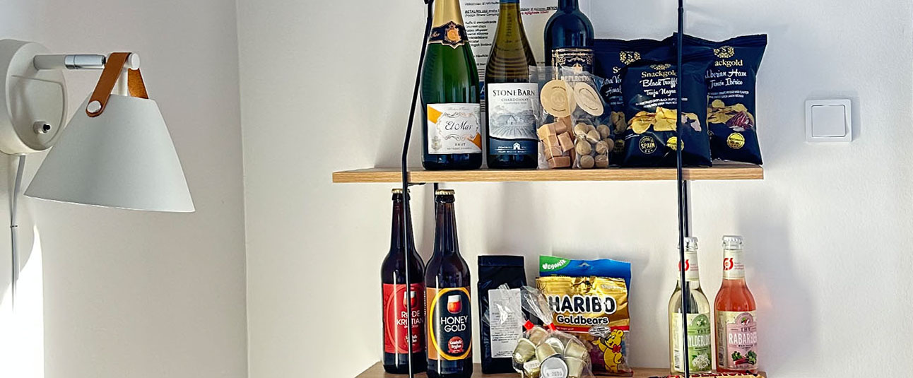 Gut ausgestattete Minibar